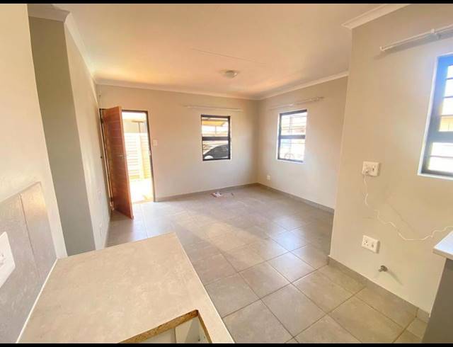 3 BEDROOM PROPERTY TO RENT IN PROTEA GLEN